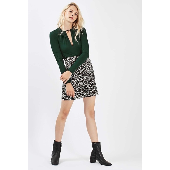 TOPSHOP Keyhole bodysuit - Picture 3 of 10